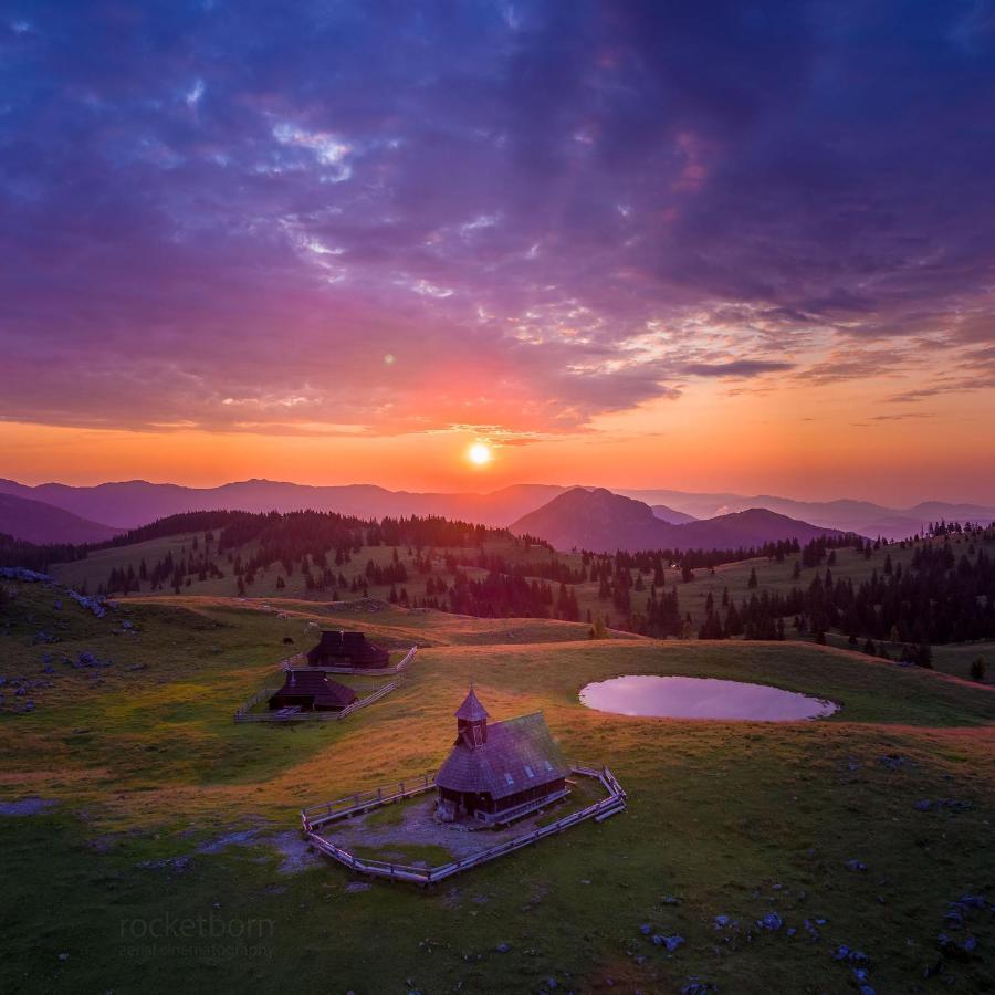 Koca Kronca - Velika Planina Stahovica Exterior photo